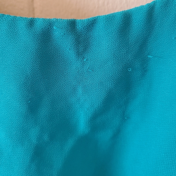 Teal City Triangles Dress and Necklace Set - Picture 6 of 7